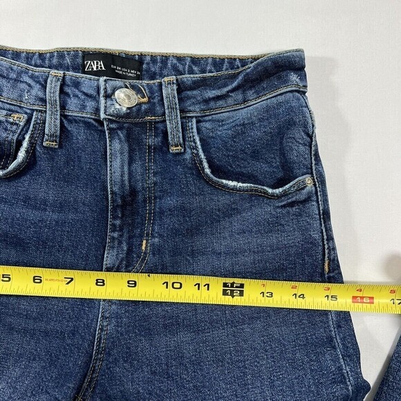 Zara Women High Rise Straight Leg Raw Hem Distress stretch Denim Jean Size US 2 - Picture 9 of 11
